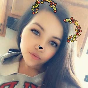 Meet your Posher, Cara